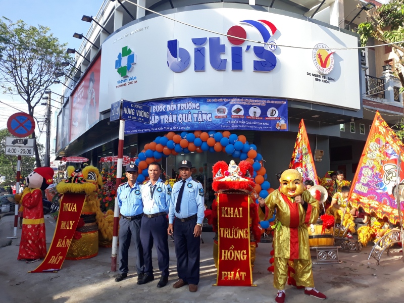 Thuê dịch vụ bảo vệ hội chợ chuyên nghiệp uy tín giá rẻ 24/7 tại Sao Thiên Vương